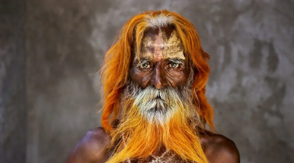 ICONS. Steve McCurry 1 c7176a72575264df69b58cdbbe9669bba68d1509