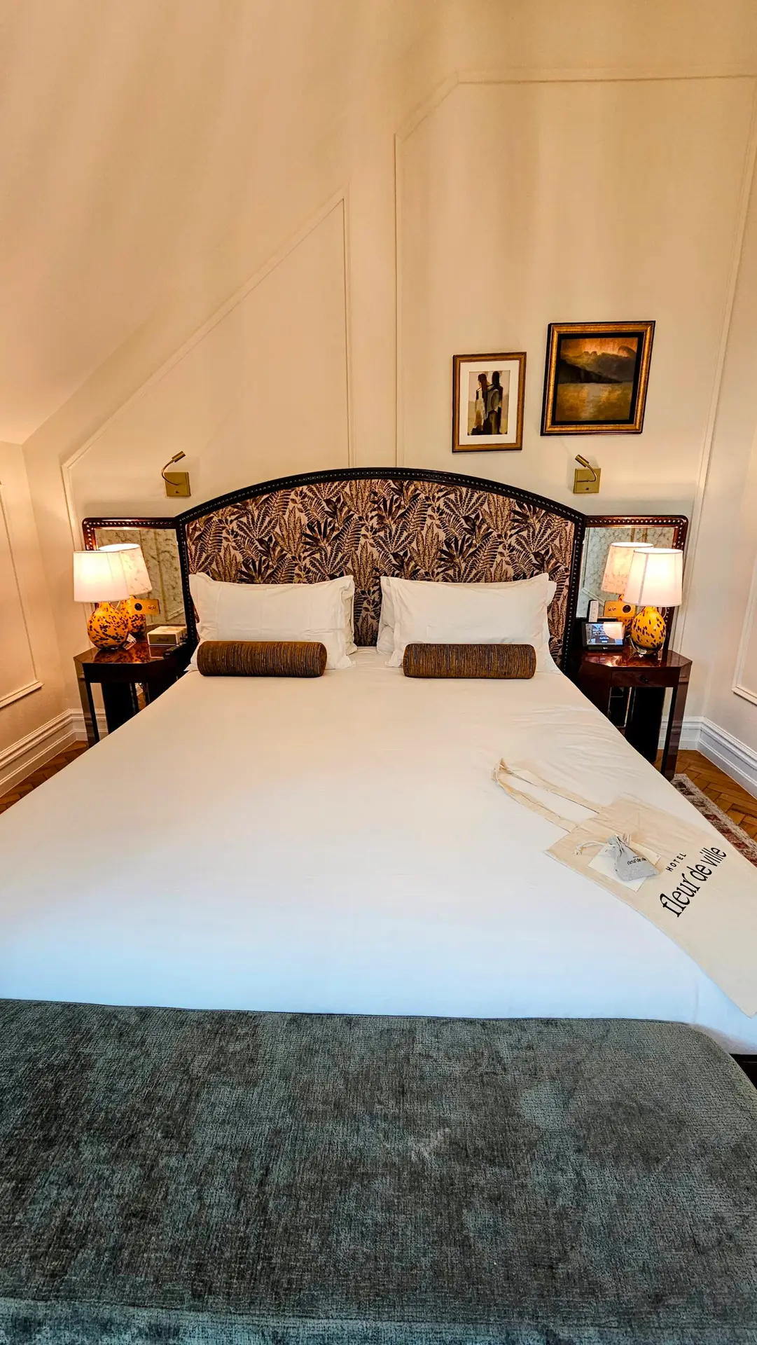L'Hôtel Fleur de Ville : passé classe, présent stylé 5 litchambre scaled