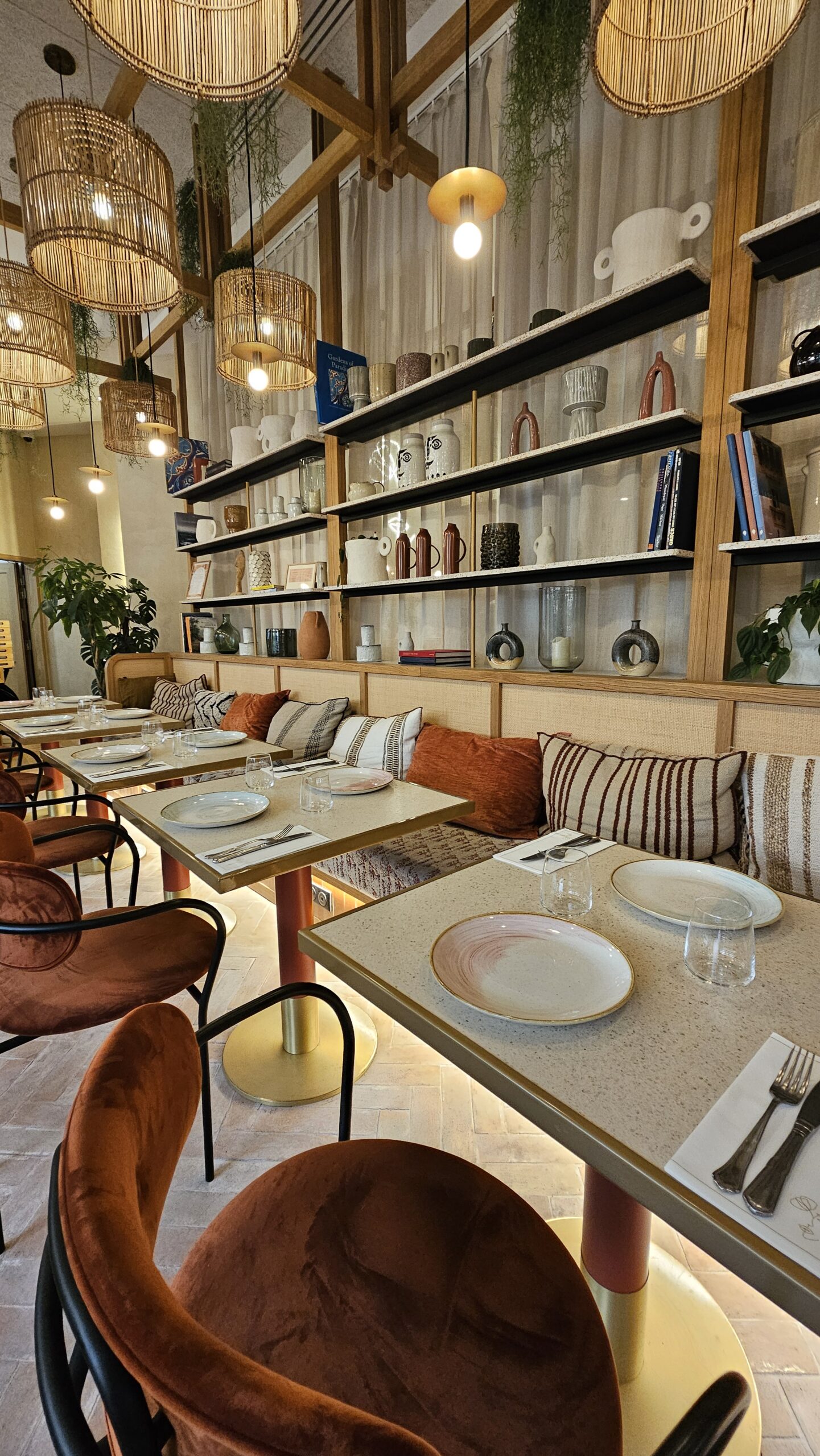 Bloom House Paris : L'Oasis Chic du 10ème 1 20250904 165845 scaled