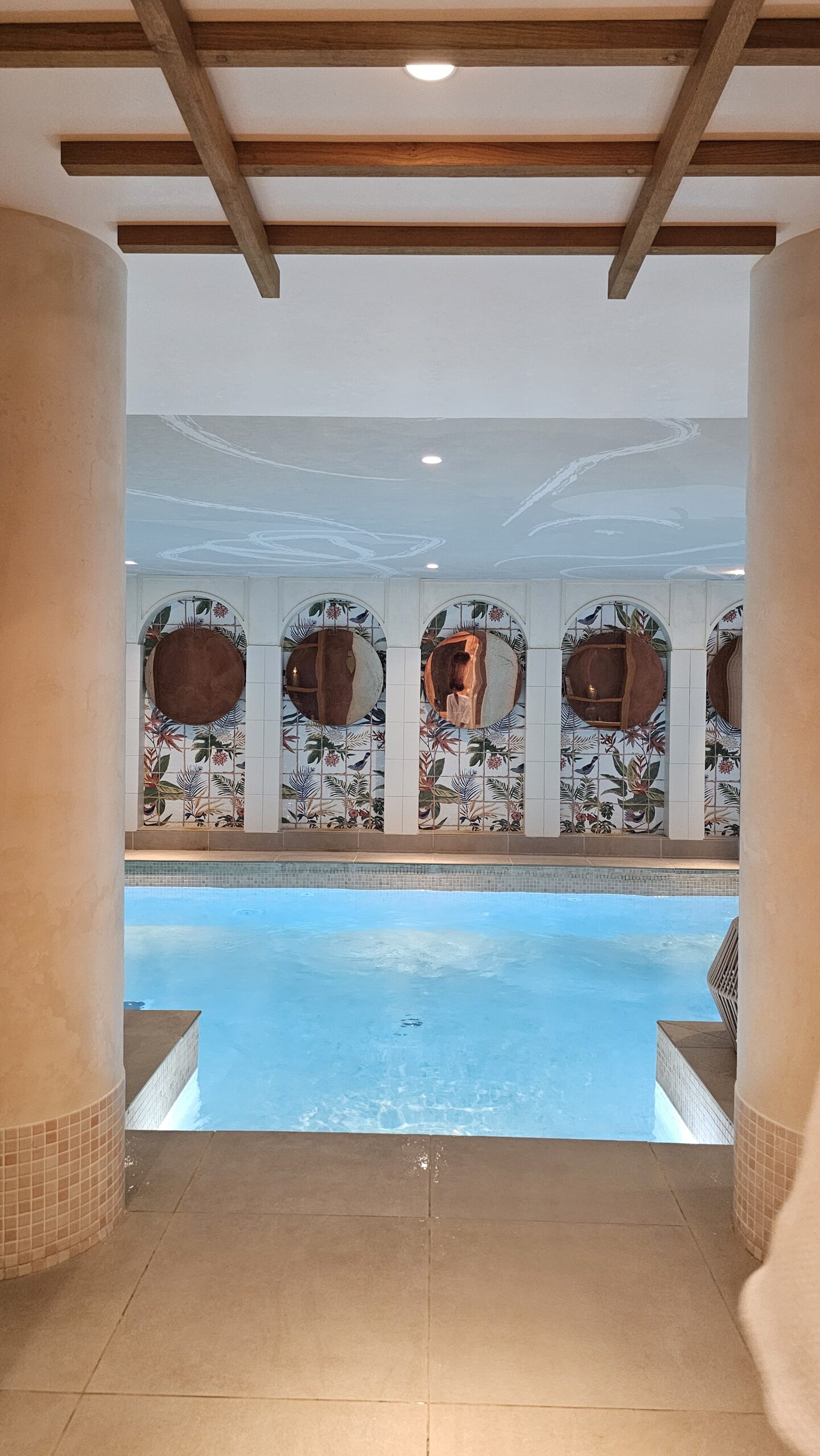 Bloom House Paris : L'Oasis Chic du 10ème 9 20250904 180310 scaled