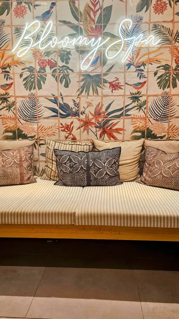 Bloom House Paris : L'Oasis Chic du 10ème 7 20250904 180847 EDIT 1