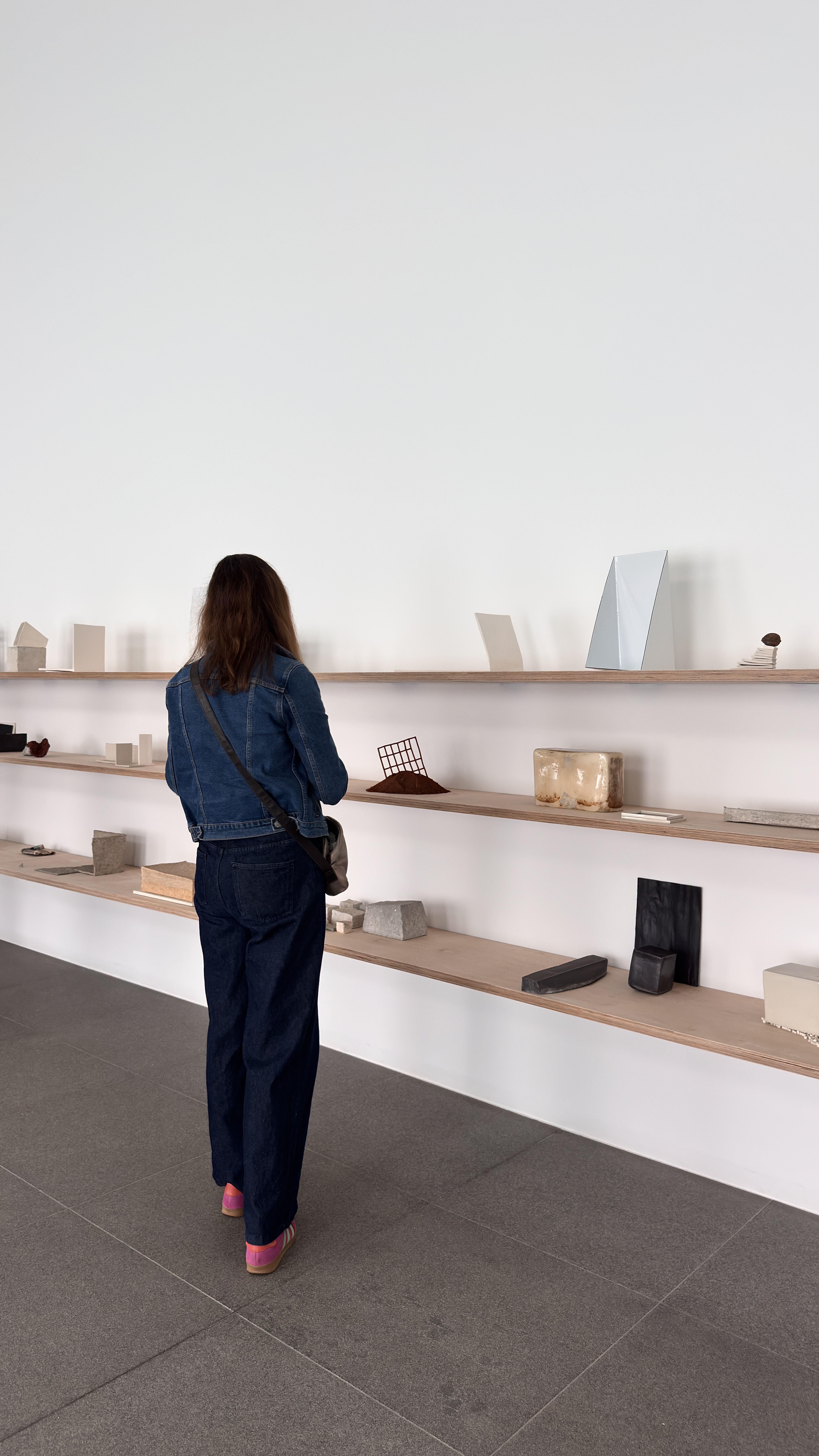 Au MACS, Lucia Bru Transforme La Matière En Poésie Dans Une Exposition Captivante 5 Lucia Bru