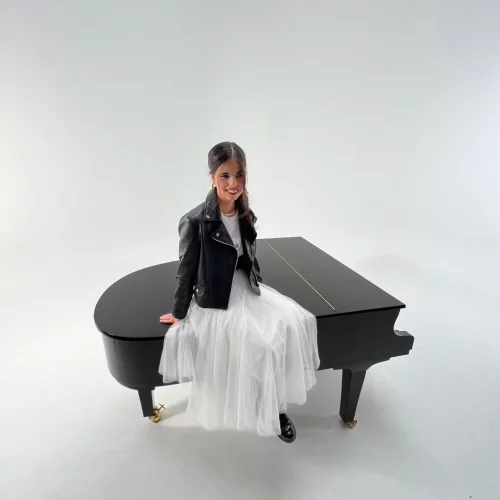 Sarina (2)